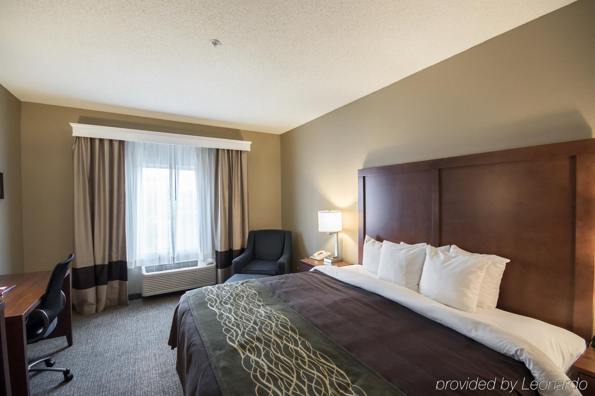 Comfort Inn & Suites Red Oak Exteriér fotografie